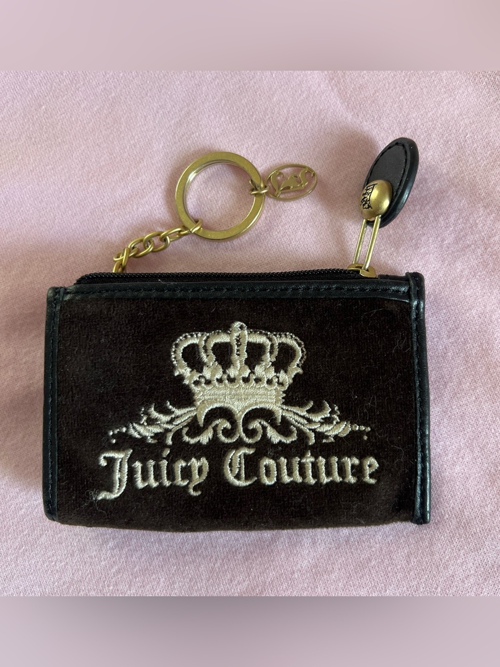 2010 Juicy Couture brown velour coin purse keychain gold colored hardware